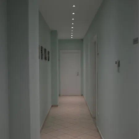 Oda ve Kahvaltı Acquamarina 4*