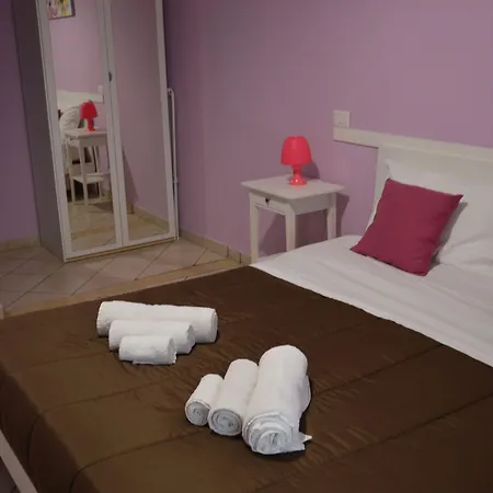 Oda ve Kahvaltı Acquamarina