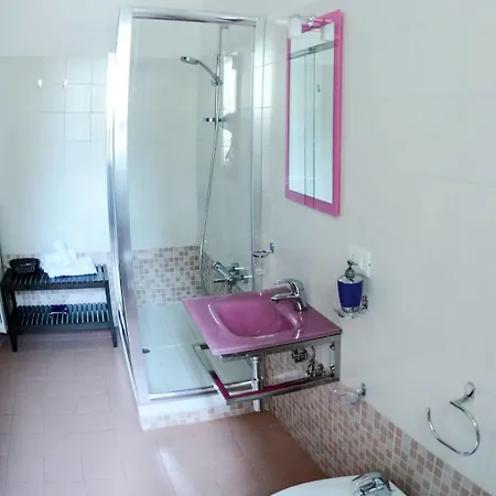 Couette-café Acquamarina 4*